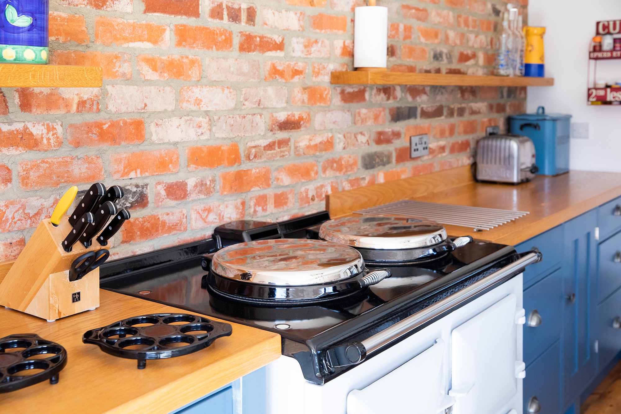 Aga | Driftwood Haven | East Preston Holiday Home | Simple Getaway