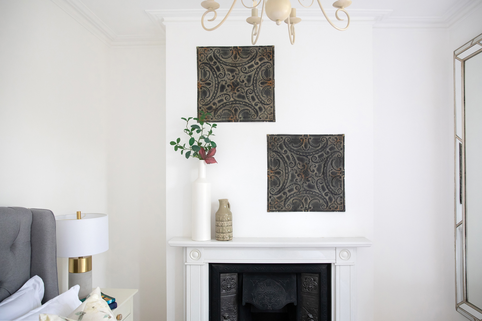 Master Bedroom Tile | Number 42 | Arundel Holiday Homes | Simple Getaway